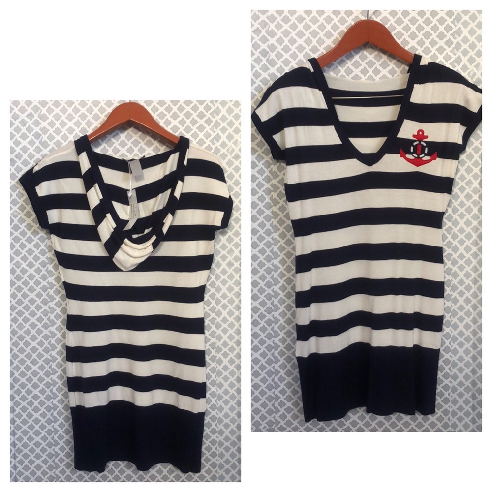 Catwalk nautical navy striped hooded‎ sweater